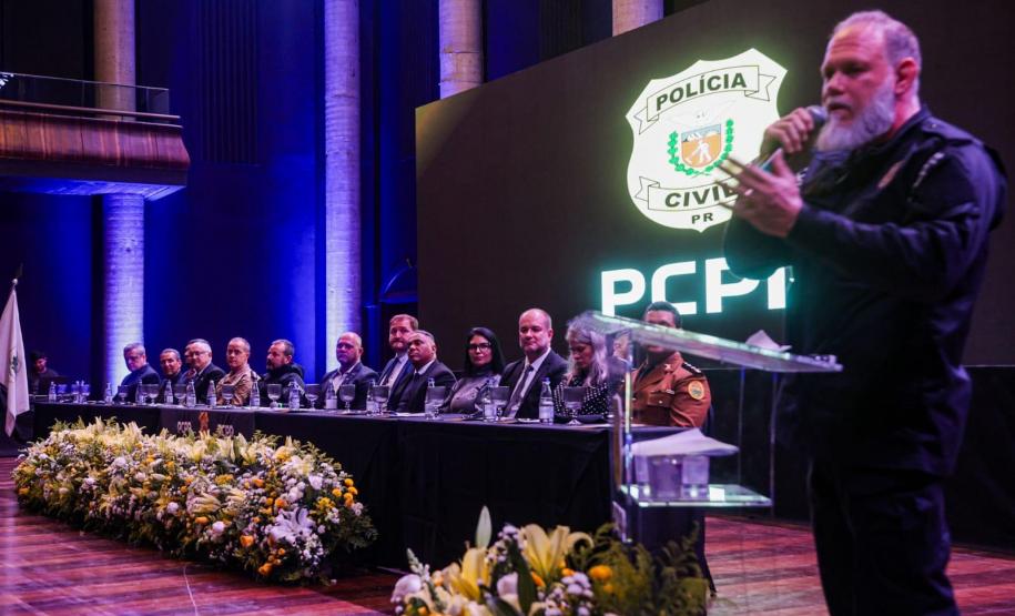 PCPR forma 90 delegados, agentes e papiloscopistas para reforçar o efetivo em todo o Paraná