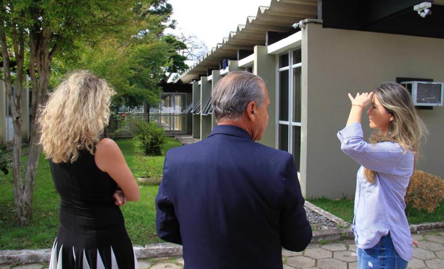 semana da mulher Diretor recebe primeira-dama na Semana das Mulheres