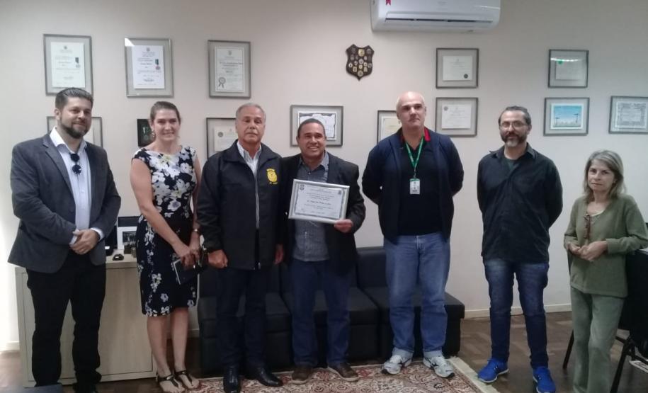 ESPC homenageia investigador Osmair