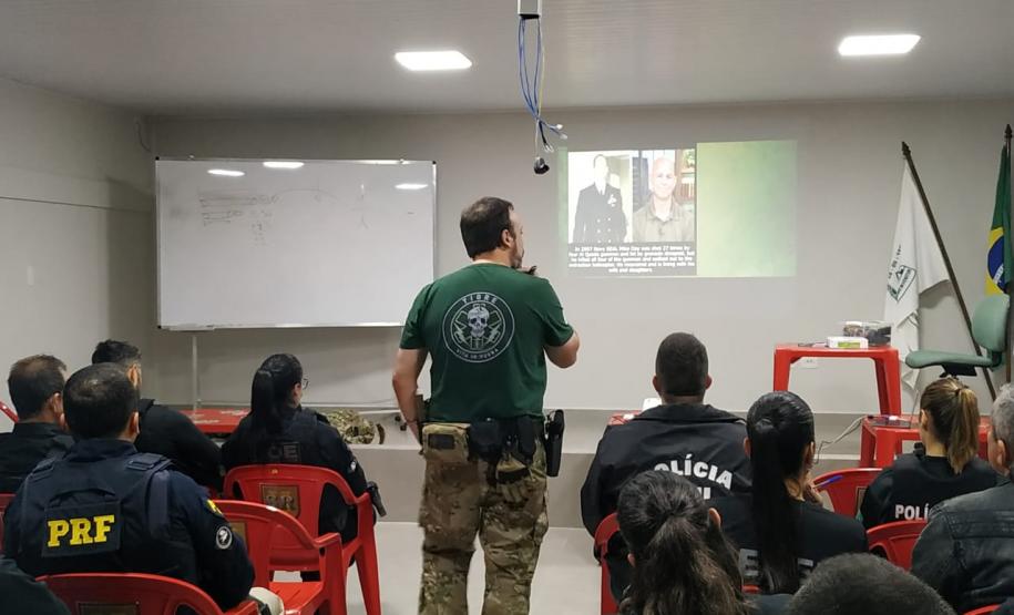 ESPC leva curso de APH em Combate para Umuarama