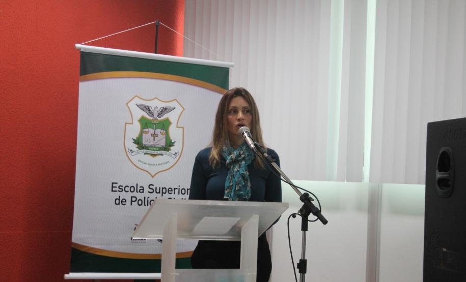 . Palestra sobre enfrentamento ao suicídio