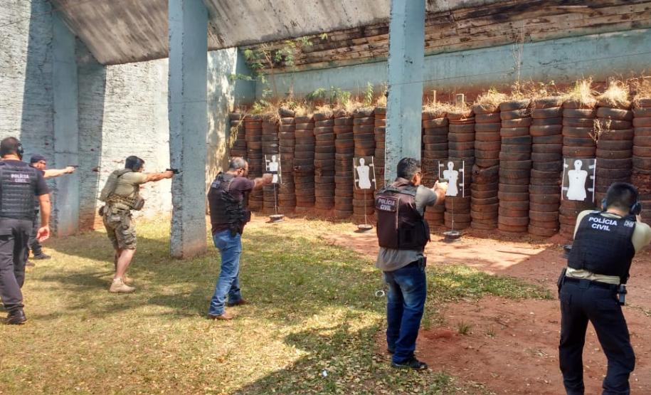 Instrução de Armamento e Tiro em Paranavaí