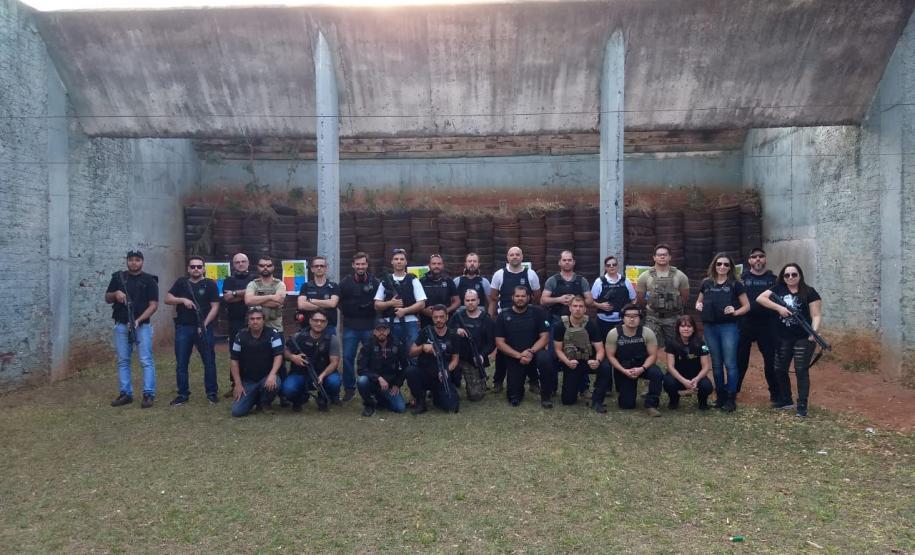 Instrução de Armamento e Tiro em Paranavaí