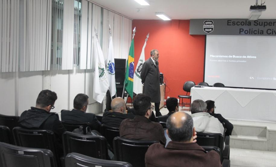 Cursos de Lavagem de Dinheiro