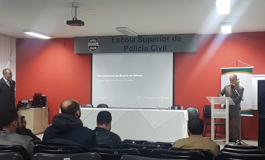 Cursos de Lavagem de Dinheiro