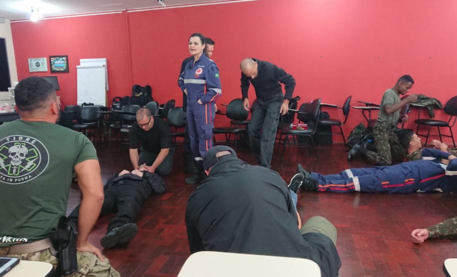 Curso de APH de combate do mês de setembro