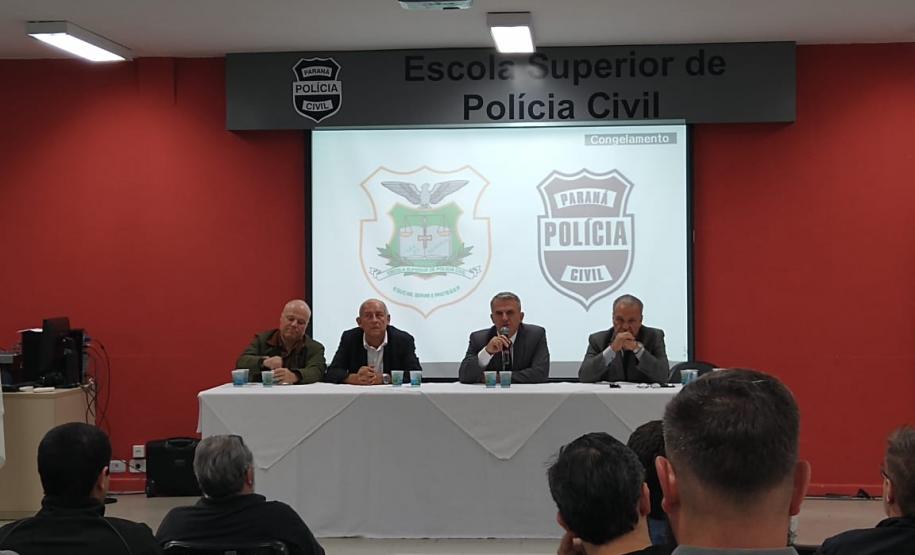 frances Curso de Interceptação: análise de fluxos de dados digitais e telefônicos