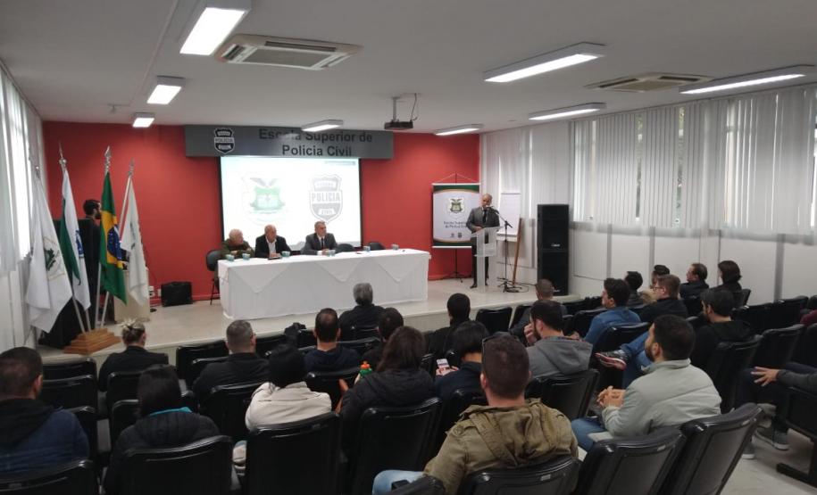 frances Curso de Interceptação: análise de fluxos de dados digitais e telefônicos