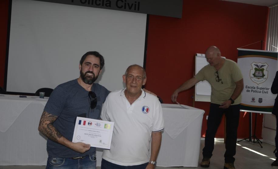 inteceptação Encerramento do curso de Interceptação telefônica