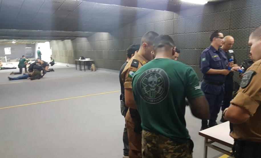 aphp fim de semana Alunos da pós-graduação treinam ministrar curso de APH em Combate - Marc 1