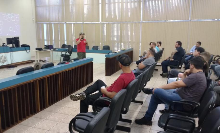 tiro Instrução de Armamento e Tiro para Campo Mourão