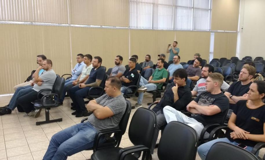 tiro Instrução de Armamento e Tiro para Campo Mourão