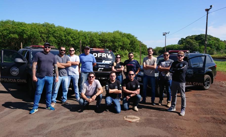 direção defensiva Subdivisão policial de Campo Mourão recebe curso de identificação veicular, direção e escolta